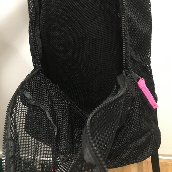 Backpack - Picture 8 of 8